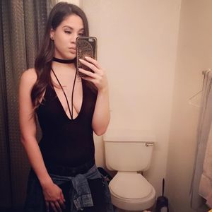 Meet your Posher, Ariel